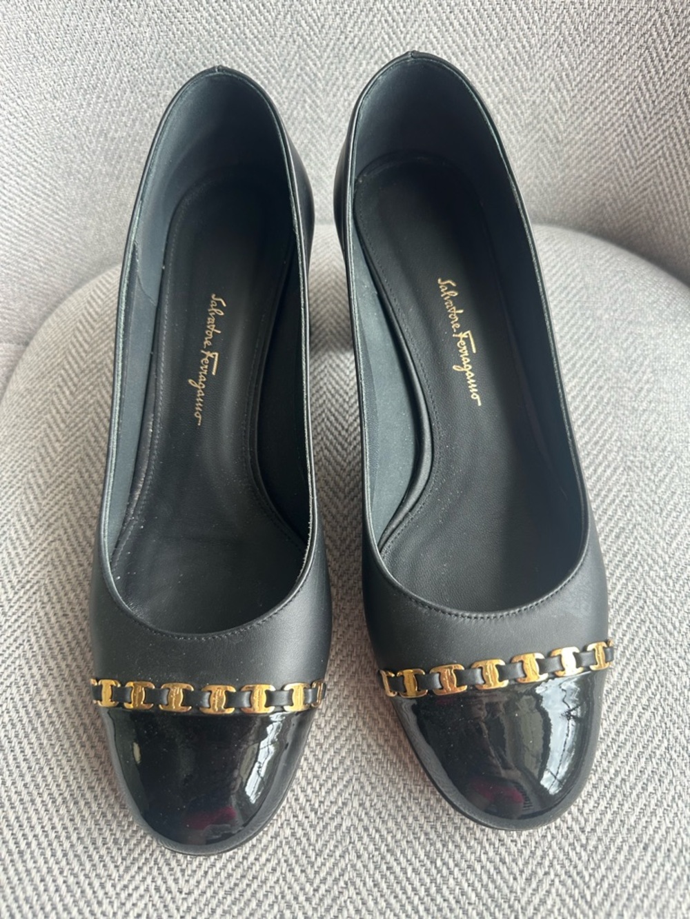 Salvatore Ferragamo Black Leather Pumps with Gold Chain Trim